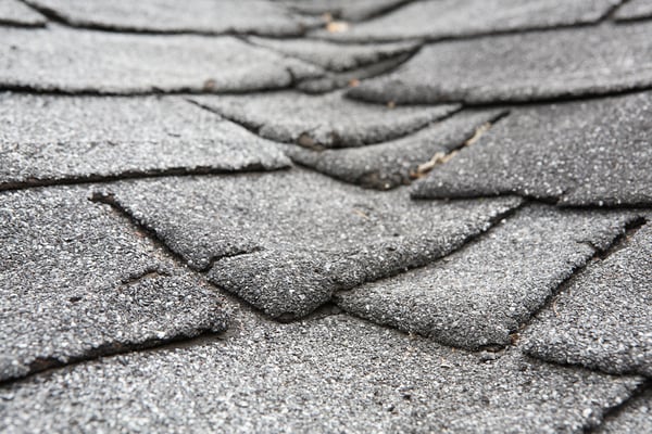 warning signs about your roofing system