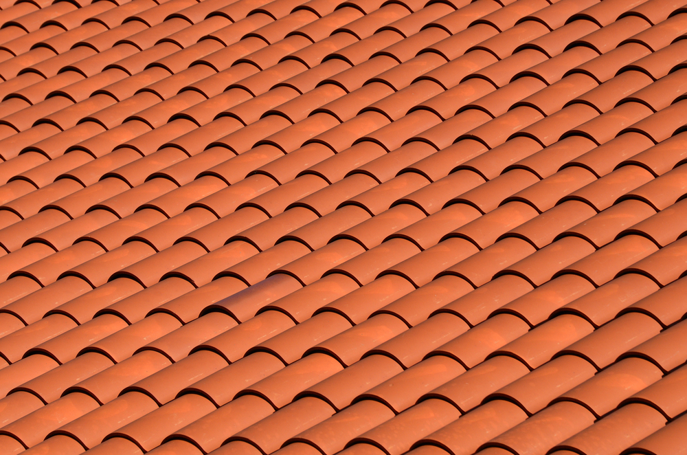 Contact a First Quality Roofing Contractor to Discuss the Best Roofing Options for You