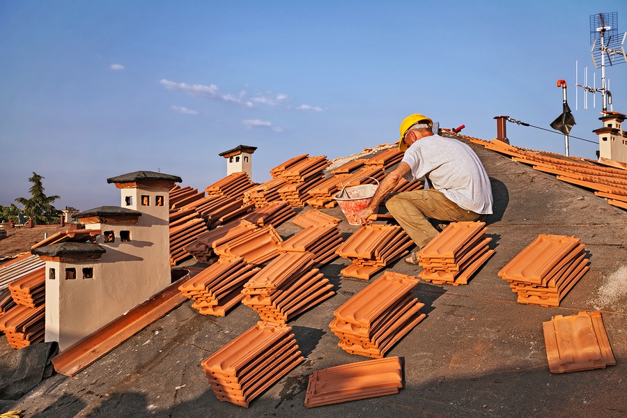 Understanding The Roof Replacement Process A Step By Guide Contact First Quality Roofing Insulation For A Roof Replacement